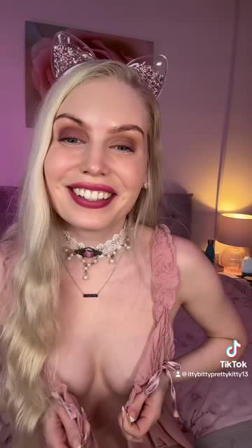 boobs cute blonde sex video