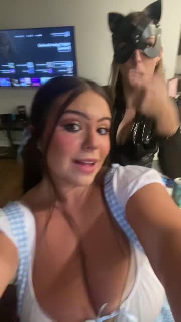 teen busty teens r/tiktits 