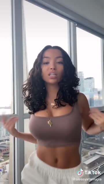 tits boobs cleavage natural tits big tits free porn video
