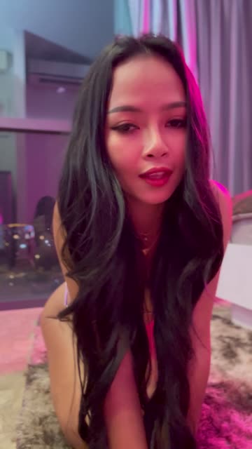 tease cute bending over amateur asian nsfw video