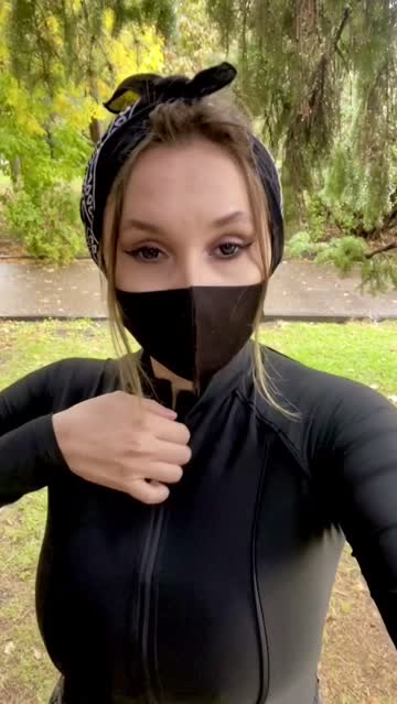 huge tits big tits natural tits hot video