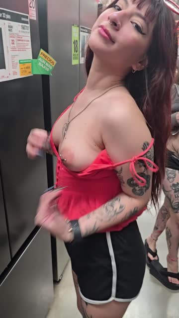 exhibitionism r/caughtpublic flashing exhibitionist public exposed nsfw video