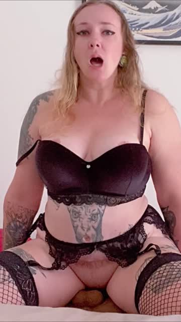 dildo big tits masturbating tits boobs 