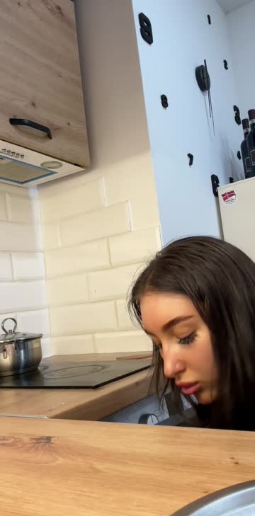 amateur cute teen 
