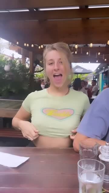 flashing boobs tits xxx video