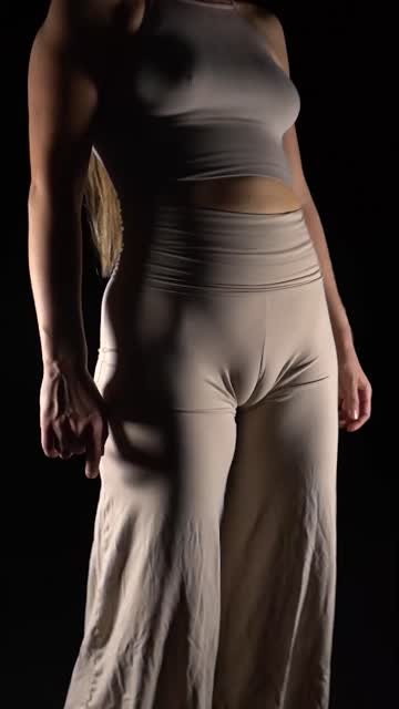 yoga pants yoga onlyfans xxx video