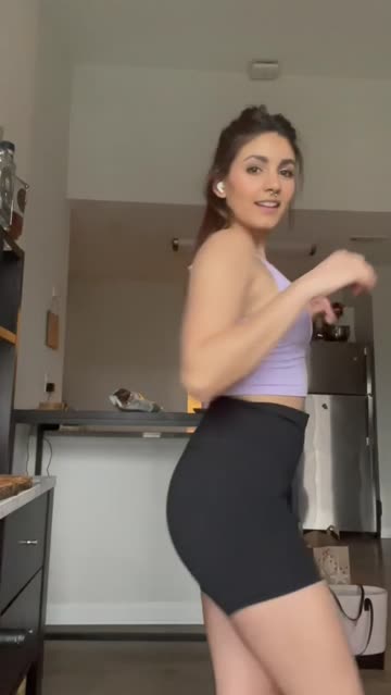 small tits tiktok fitness nude sex video