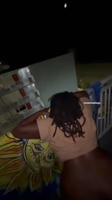 exhibitionist r/holdthemoan booty bbc big ass public xxx video