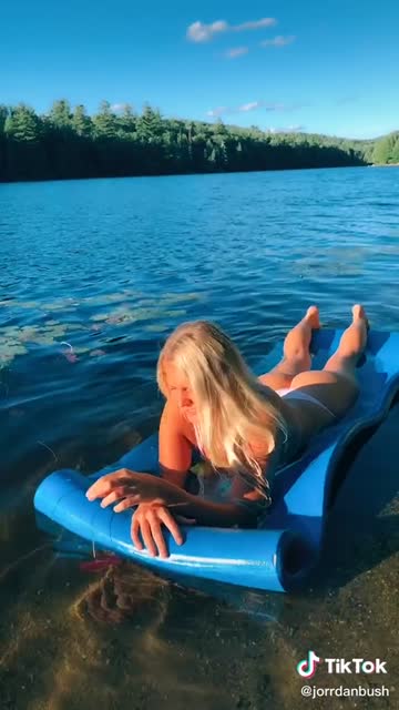 ass amateur blonde 
