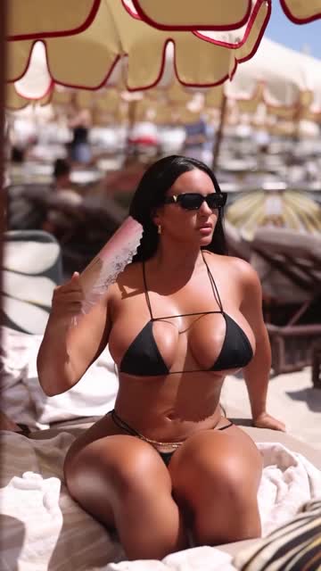 bikini busty big tits nsfw video